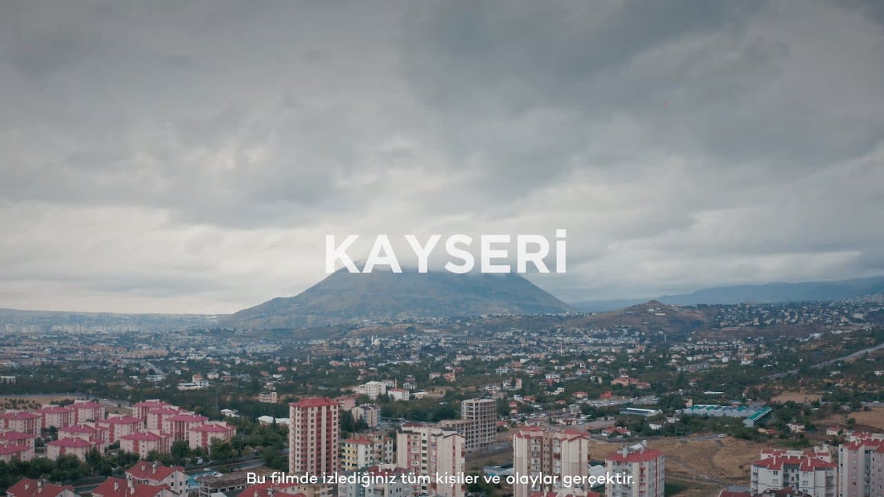 Dükkana bir geldik, dükkanımız yanıyor. Dünyamız başımıza yıkıldı. Hemen sigorta şirketimizi aradık. Şirketim bütün zararımızı karşıladı. Ben de dükkanı tekrar ayağa kaldırdım. Bu süreçte en önemlisi Türkiye Sigorta’nın her an yanımızda olması.